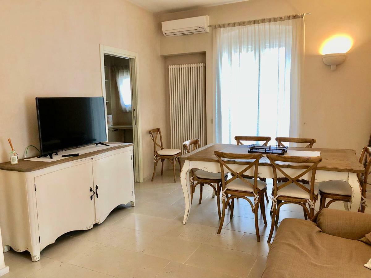 Palazzotto "Fasano Antica" Apartamento Exterior foto